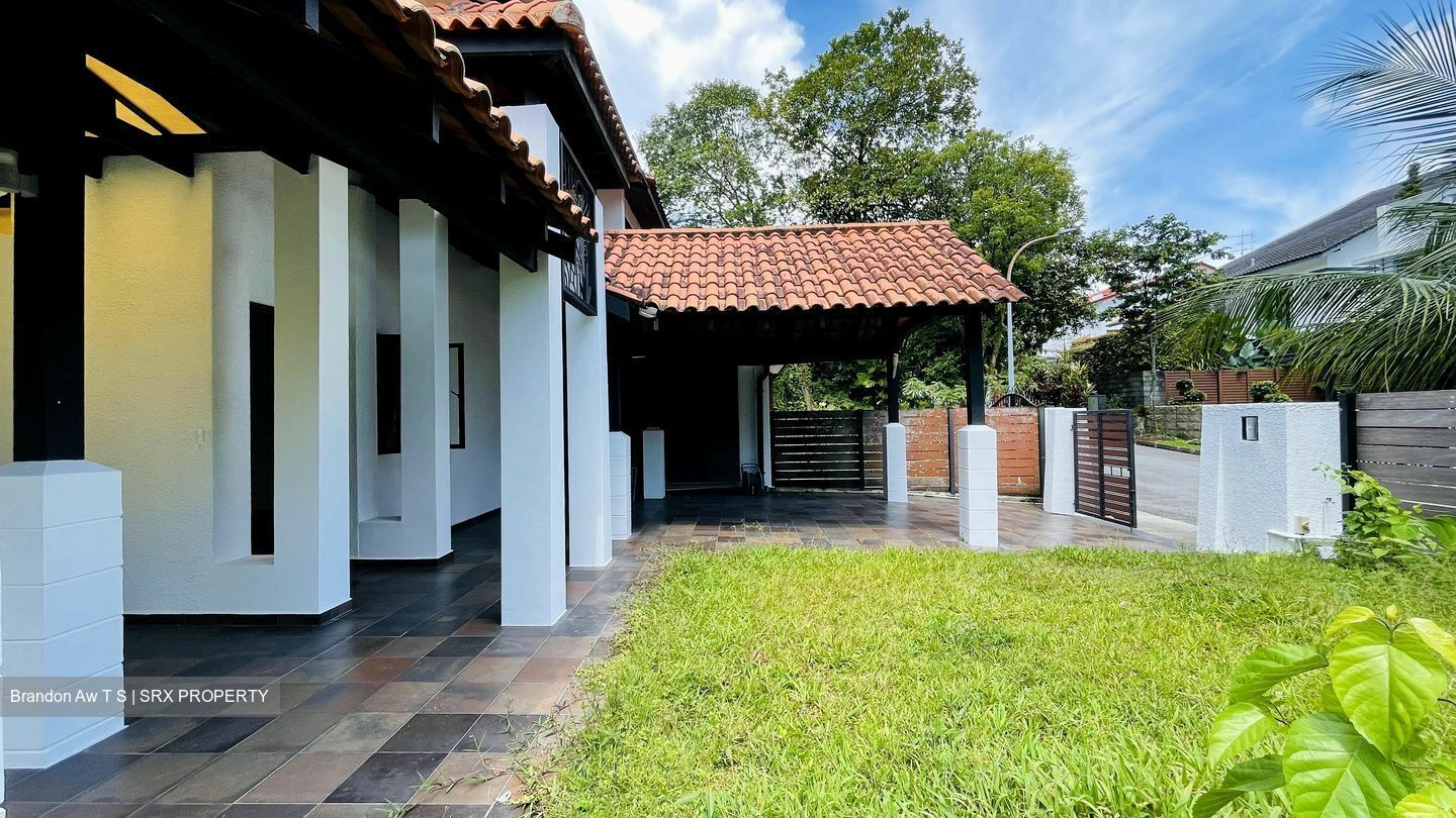 Holland Gardens (D10), Semi-Detached #389384821